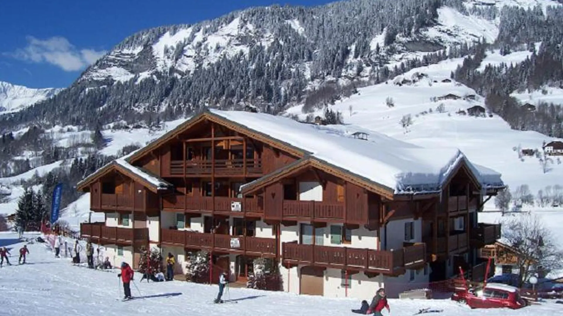 Appartement Chaleureux 37M² Au Pied Des Pistes Avec Wifi Et Parking - Fr-1-505-20 フルメ 0*,  フランス